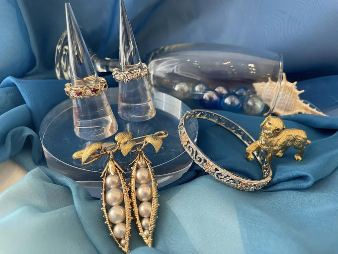 Images KOMEHYO（コメ兵）買取センターデパート リウボウ