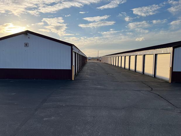 Images The Lux Garage & Storage