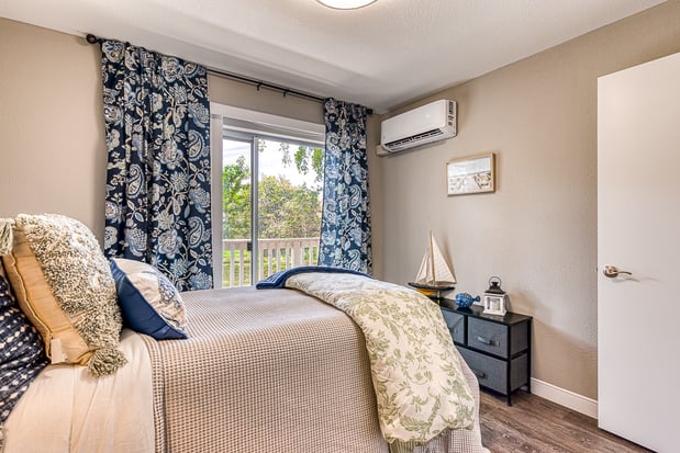 Images Aventine at Lantana Senior Apartments