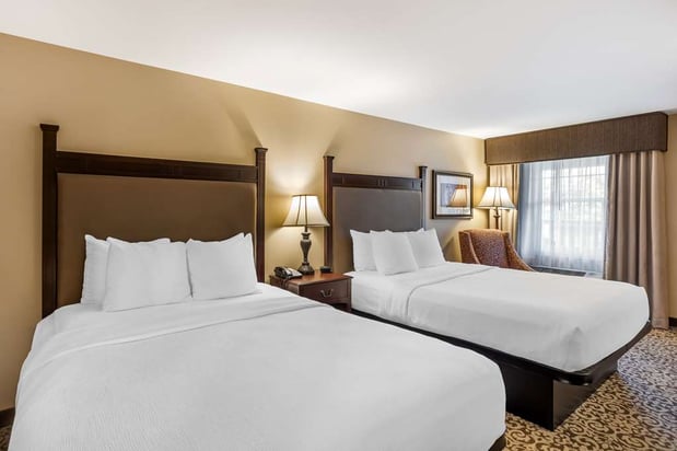 Images Best Western Plus Intercourse Village Inn & Suites
