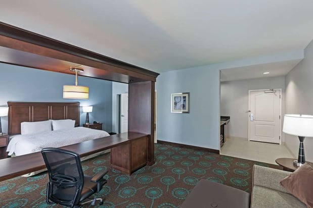 Images Hampton Inn & Suites Shreveport/Bossier City at Airline Drive