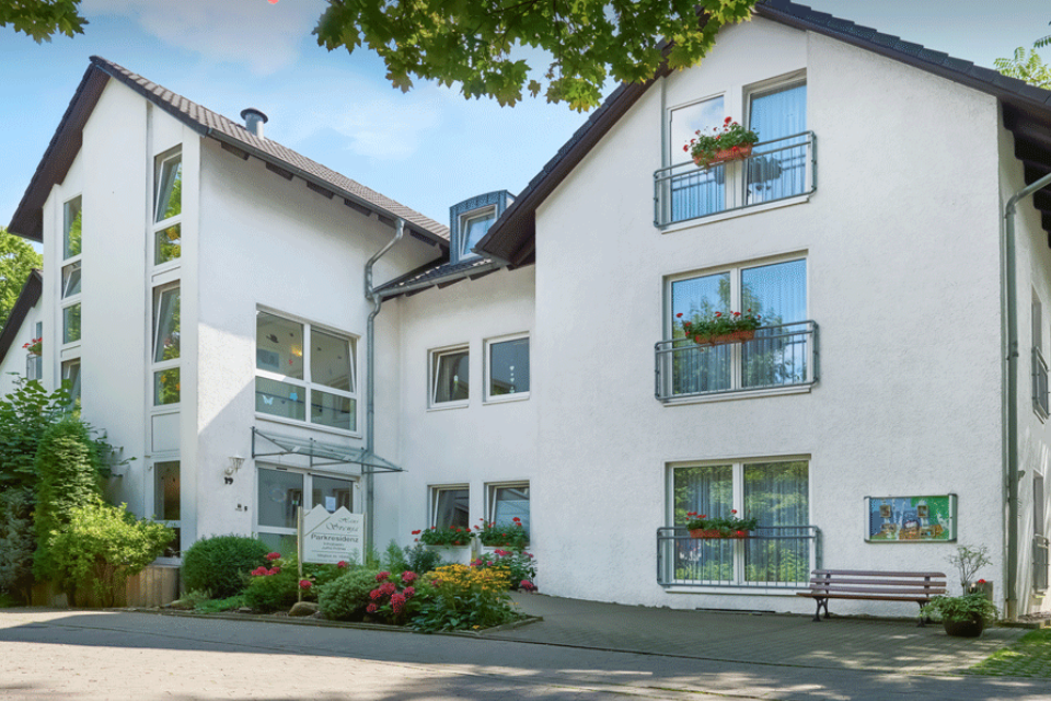 CURATA Parkresidenz Haus Svenja, Von-Moeller-Straße 19 in Bad Oeynhausen