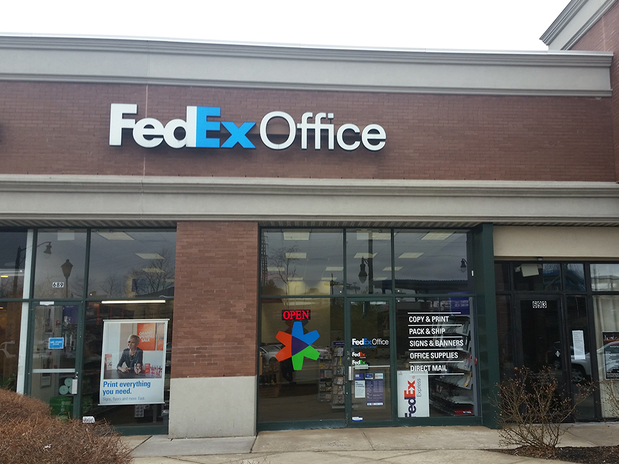 FedEx Office Print & Ship Center in Lynbrook, 689 Sunrise Hwy - Mail Services in Lynbrook 