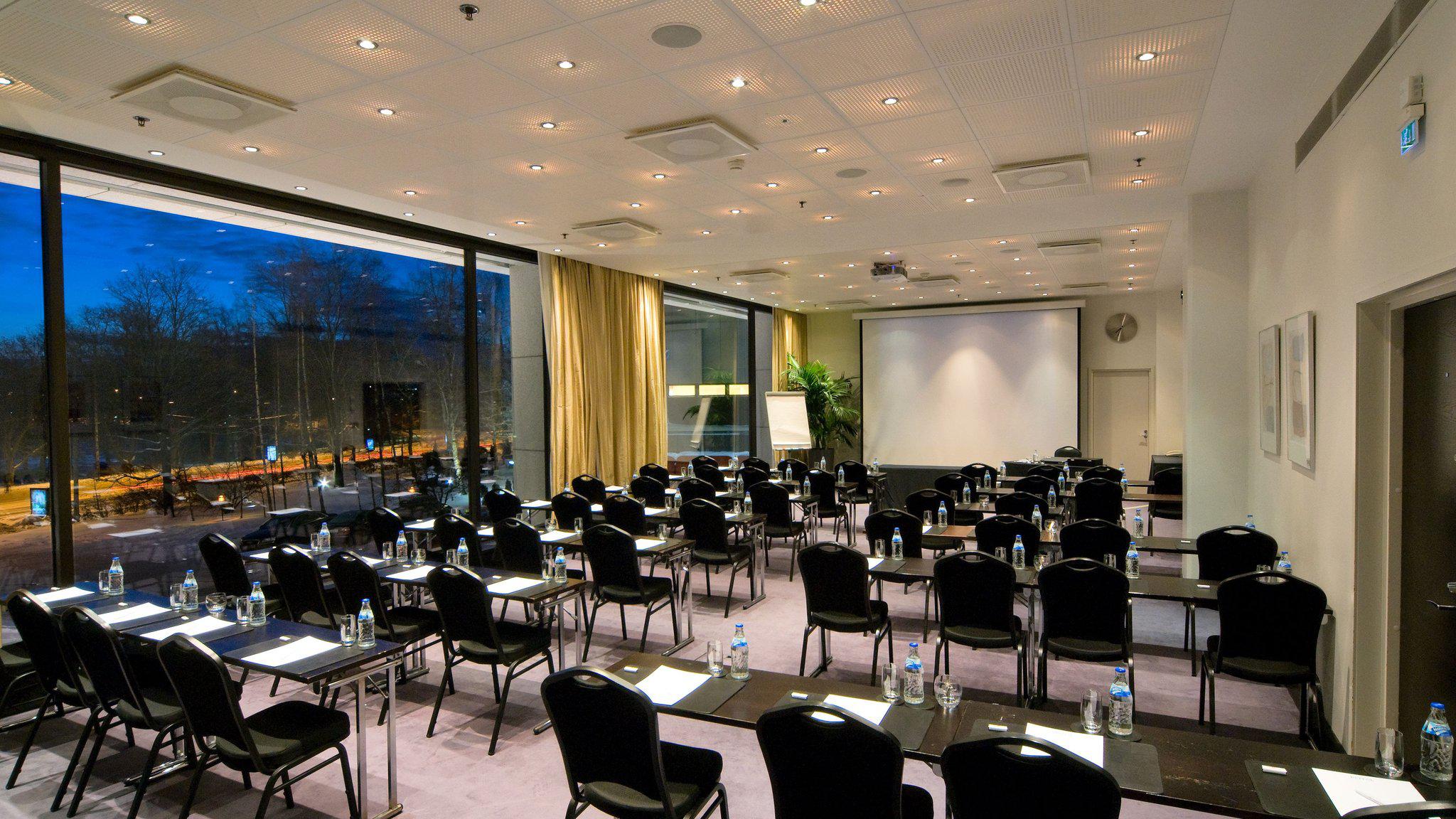 Images Crowne Plaza Helsinki - Hesperia by IHG