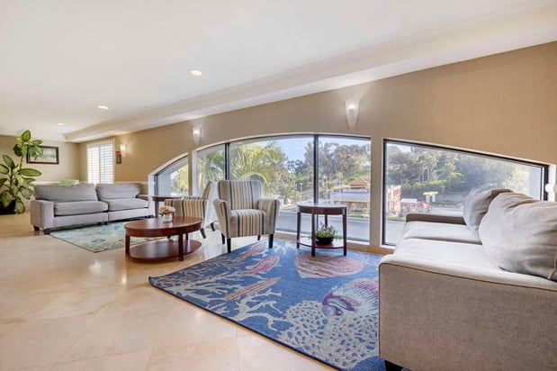 Images Best Western Plus Marina Shores Hotel