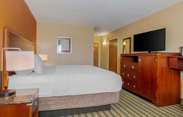 Images Best Western Plus Inn at Valley View