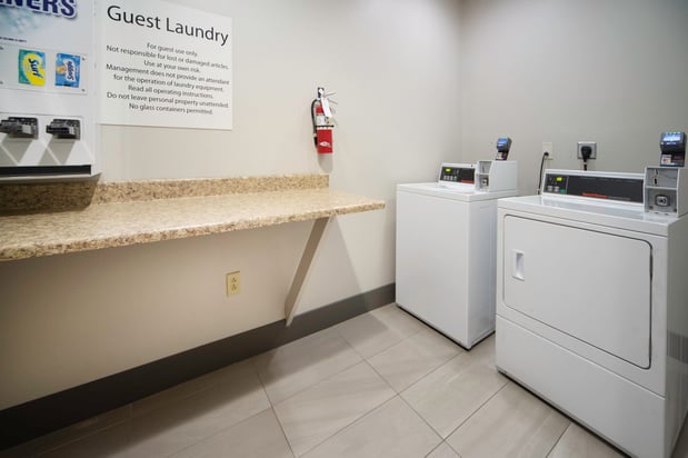 Images Holiday Inn Express & Suites St Charles by IHG