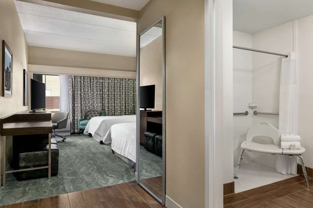 Images Hampton Inn Richmond-North/Ashland