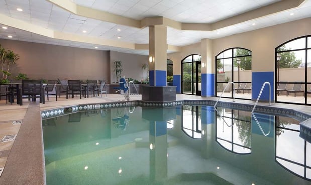 Images Embassy Suites by Hilton Dallas Near the Galleria