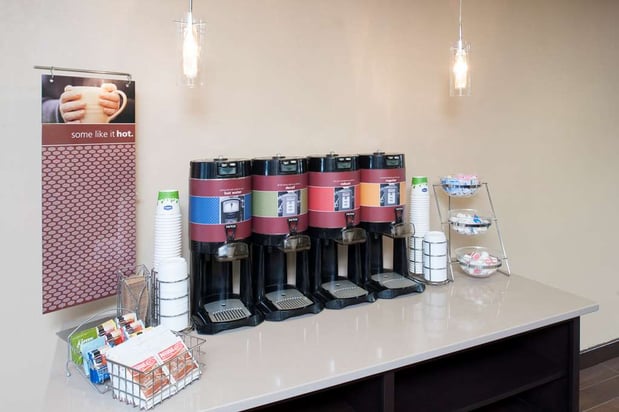 Images Hampton Inn Muskegon