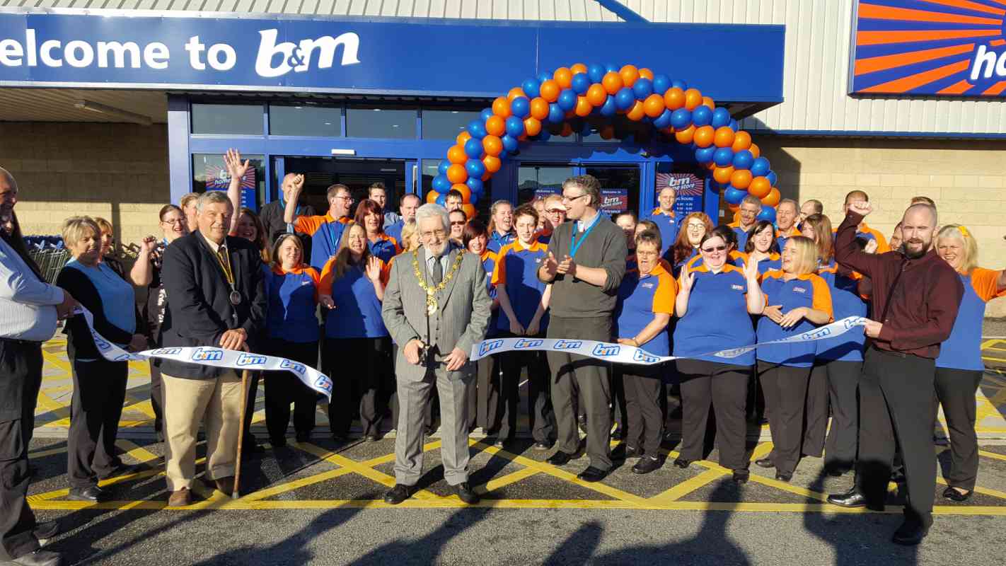 B&M Penzance being formally opened by the Lord Mayor Councillor Michael Lovegrove along with the RNLI Penlee Lifeboats.