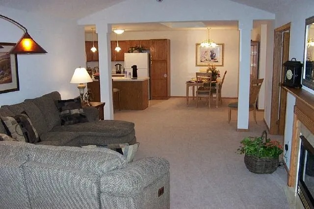 Images Silver Oaks Townhomes
