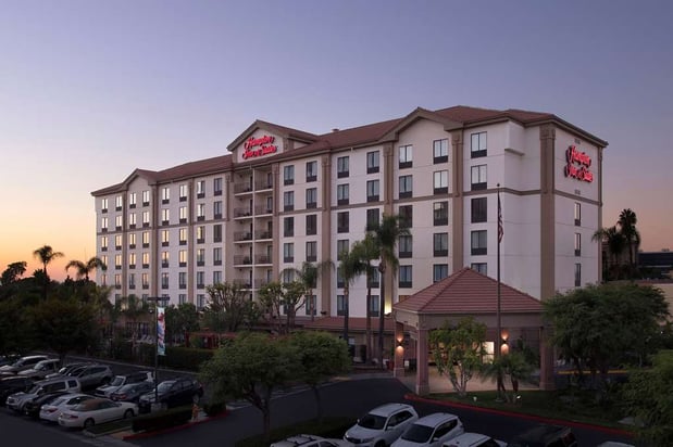Images Hampton Inn & Suites Anaheim Garden Grove