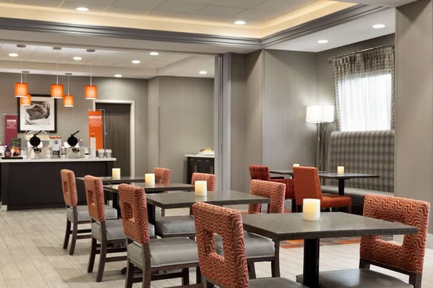 Images Hampton Inn North Olmsted Cleveland Airport