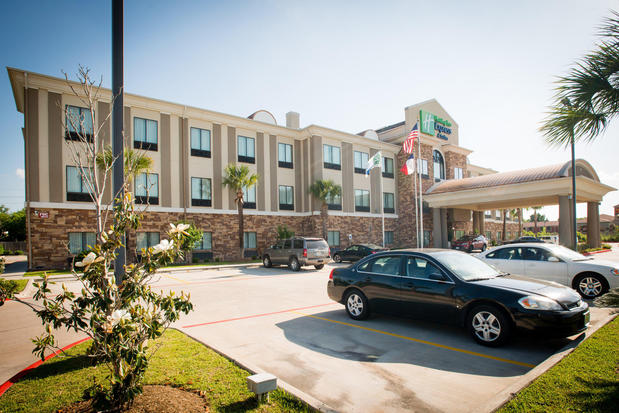 Images Holiday Inn Express & Suites Houston NW Beltway 8-West Road by IHG