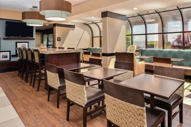 Images Hampton Inn Staunton