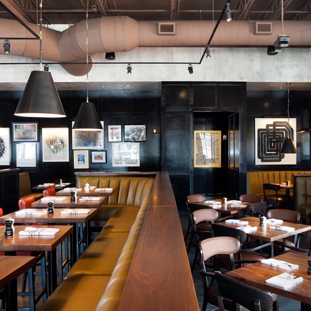 Images Burtons Grill & Bar