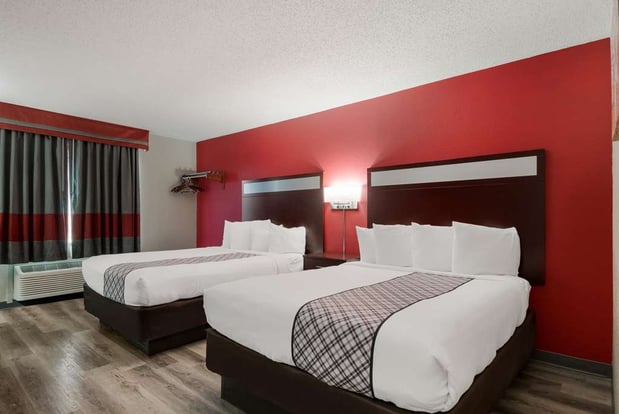 Images SureStay Plus by Best Western San Antonio North