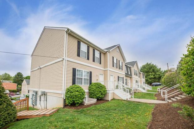 Images Copper Beech Radford Apartments