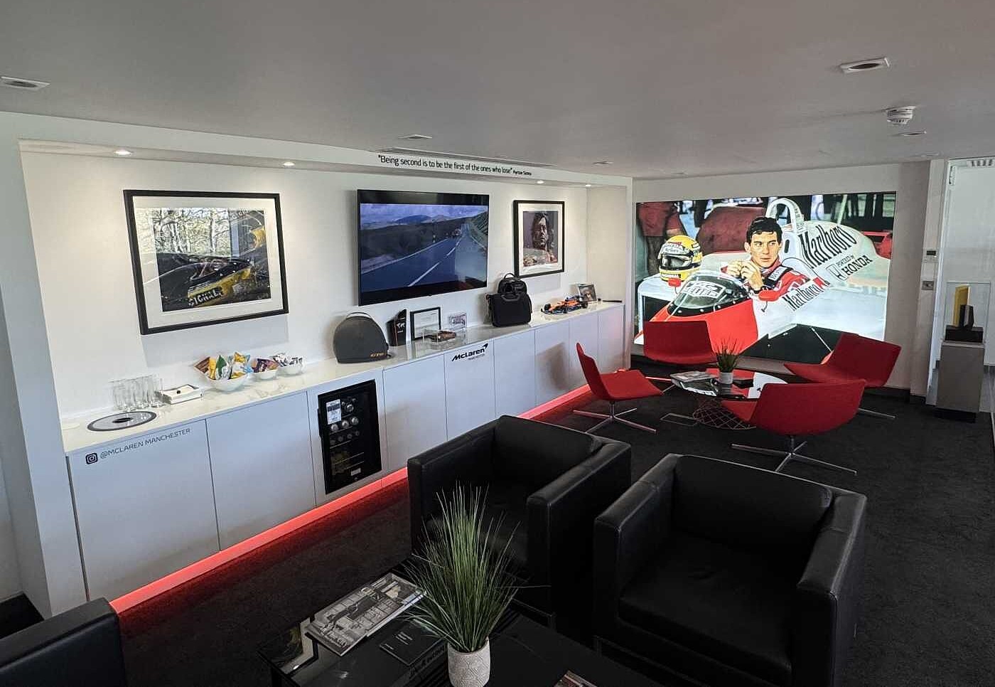 Images McLaren Manchester