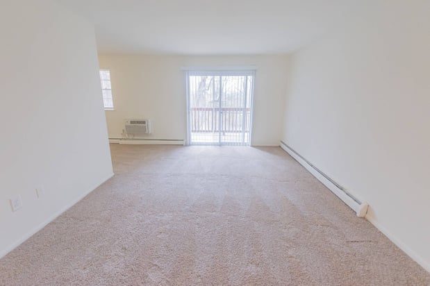 Images Country Manor Apartments