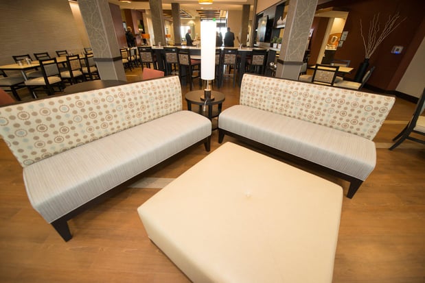 Images Holiday Inn Express & Suites Denver South - Castle Rock by IHG
