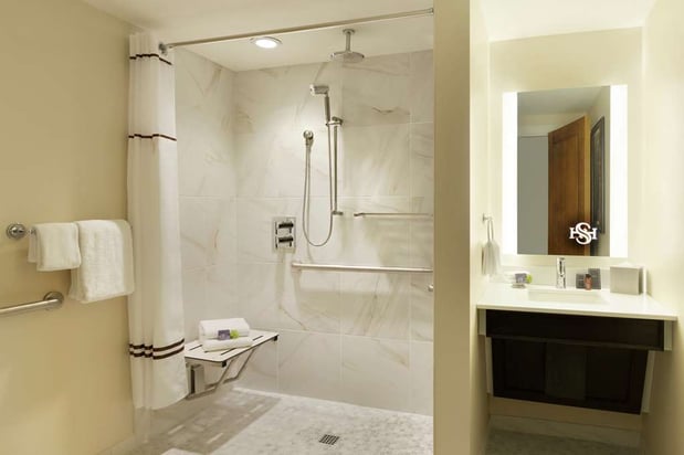 Images Hotel Saranac, Curio Collection by Hilton