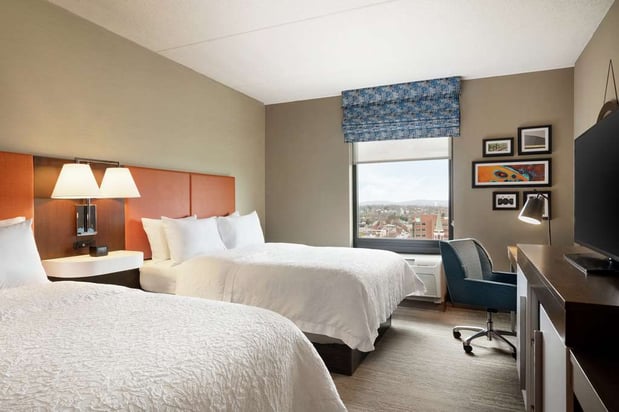 Images Hampton Inn & Suites Ephrata - Mountain Springs