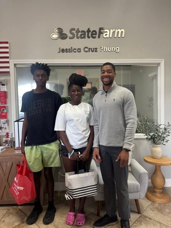 Images Jessica Cruz Phung - State Farm Insurance Agent