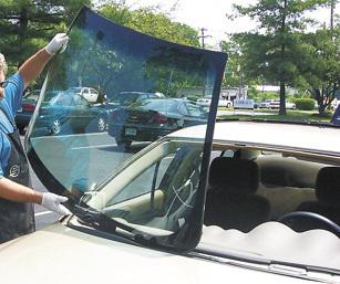 Have a broken windshield and want $100 - $175 CASH BACK Broken Glass equals Guaranteed Cash ! If you have comprehensive or full coverage insurance then give Allied Auto Glass a call ! (727) 645-1495 Serving Pasco, Pinellas, Hillsborough, Orange, Volusia, Polk, Seminole, Lake, and Sumter county Florida. We offer hassle-free insurance process and put $100 - $175 in your pocket. Just choose us for your windshield replacement ! $100, $135, or $175 based on your insurance carrier, year, make, and model. Our website lists all FAQs on the Florida State Statute and Guidelines relating to Insurance Rates and Rules about Glass and Windshield repair vs. Replacement. We are the Windshield Replacement Experts so call us now for True Pro Service