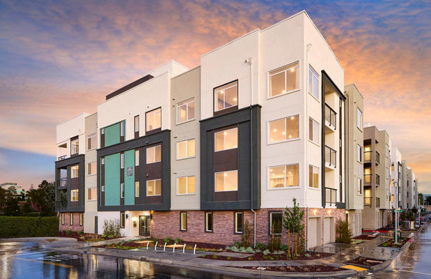 Images Gateway at Central by Pulte Homes