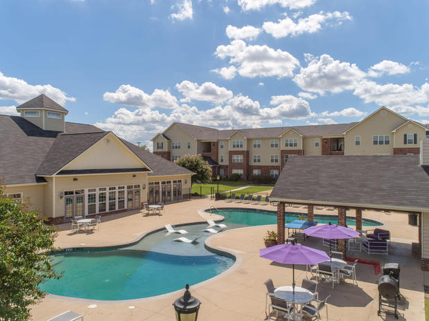 Images The Grove Apartments Stephenville