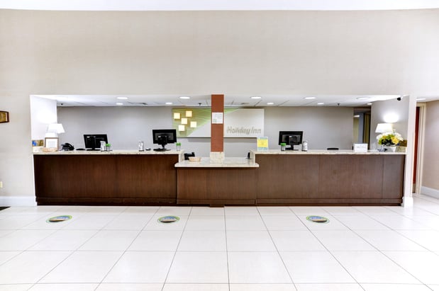Images Holiday Inn St. Petersburg N- Clearwater by IHG