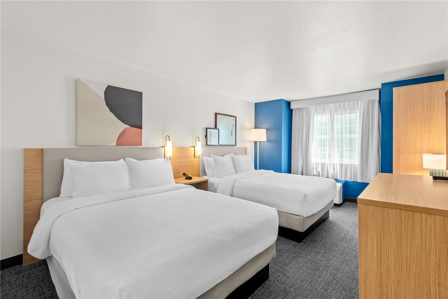 Guest room 