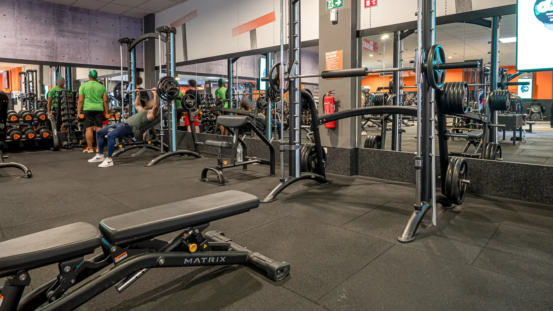 Images Basic-Fit 24/7