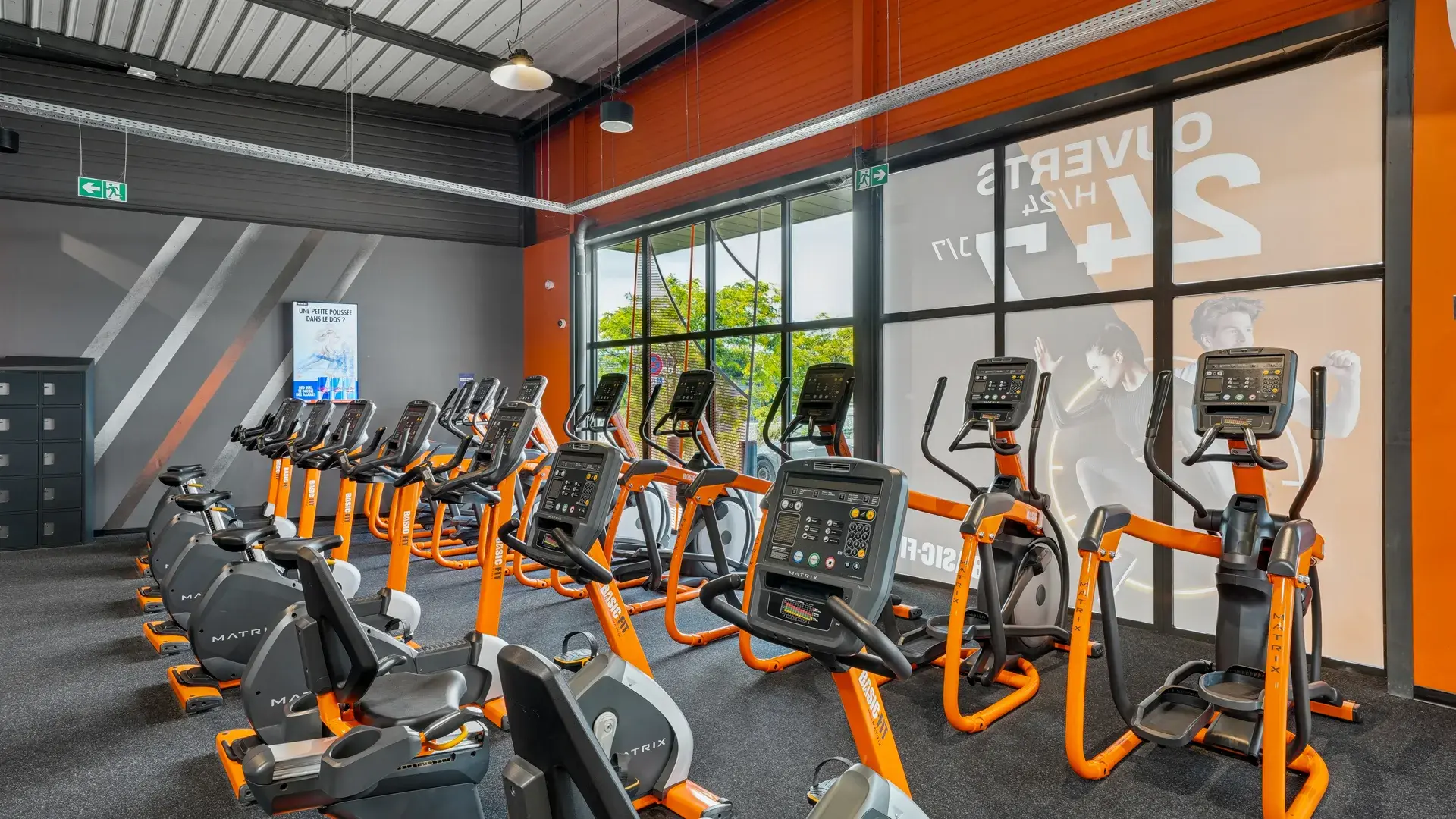 Images Basic-Fit 24/7