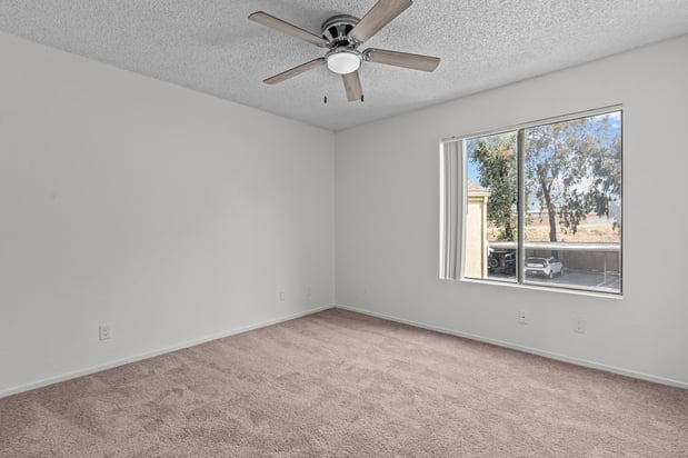 Images Highland Meadows Apartments