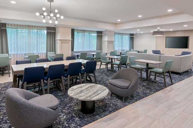 Images Hampton Inn Hartford/Airport