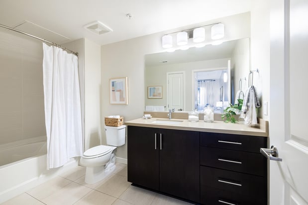 Images Elan Huntington Beach