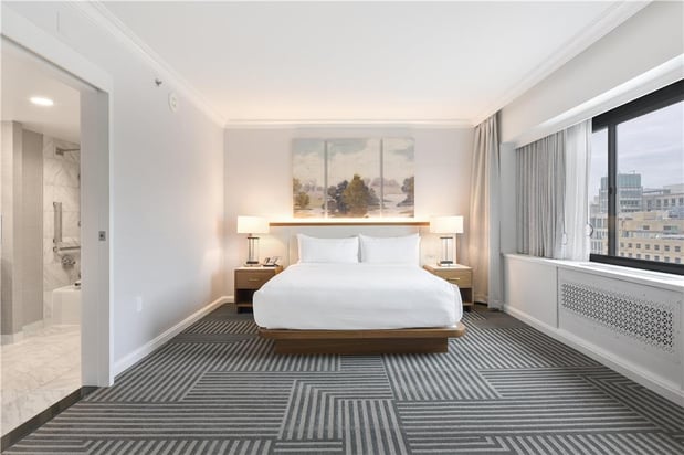 Images Capital Hilton