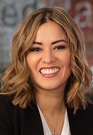 Mayra Mendoza Loan officer headshot