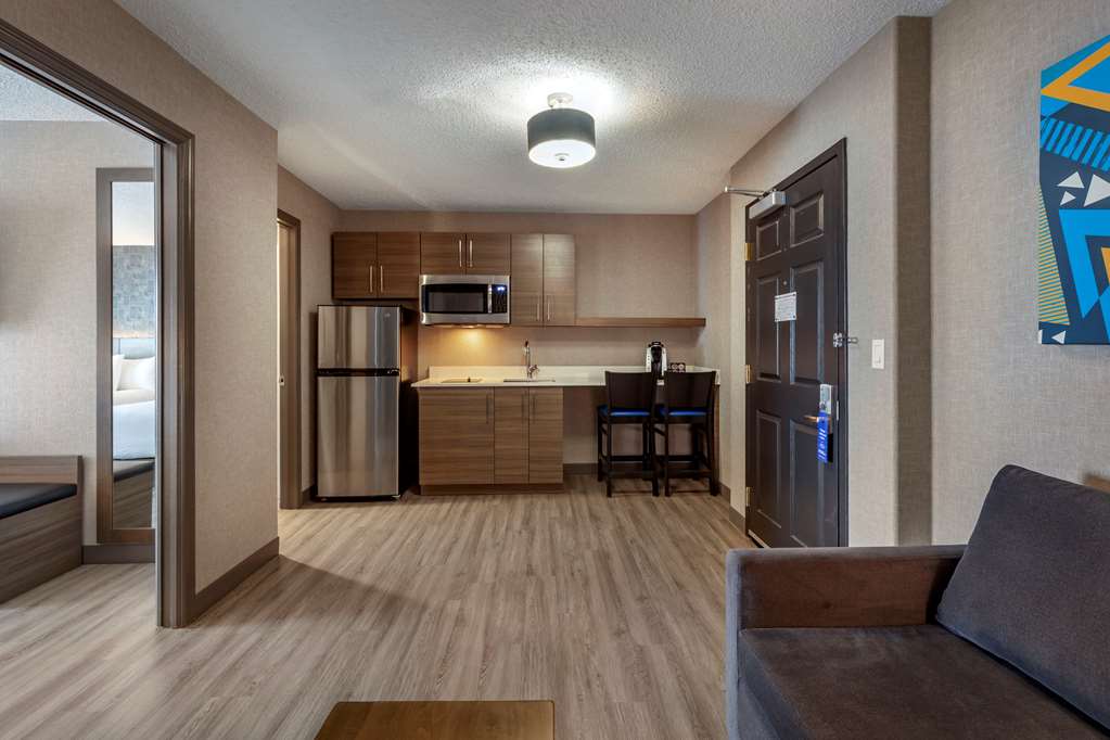 Images Best Western Plus West Edmonton