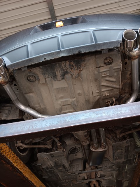 Images Art's Master Muffler & Converter Center