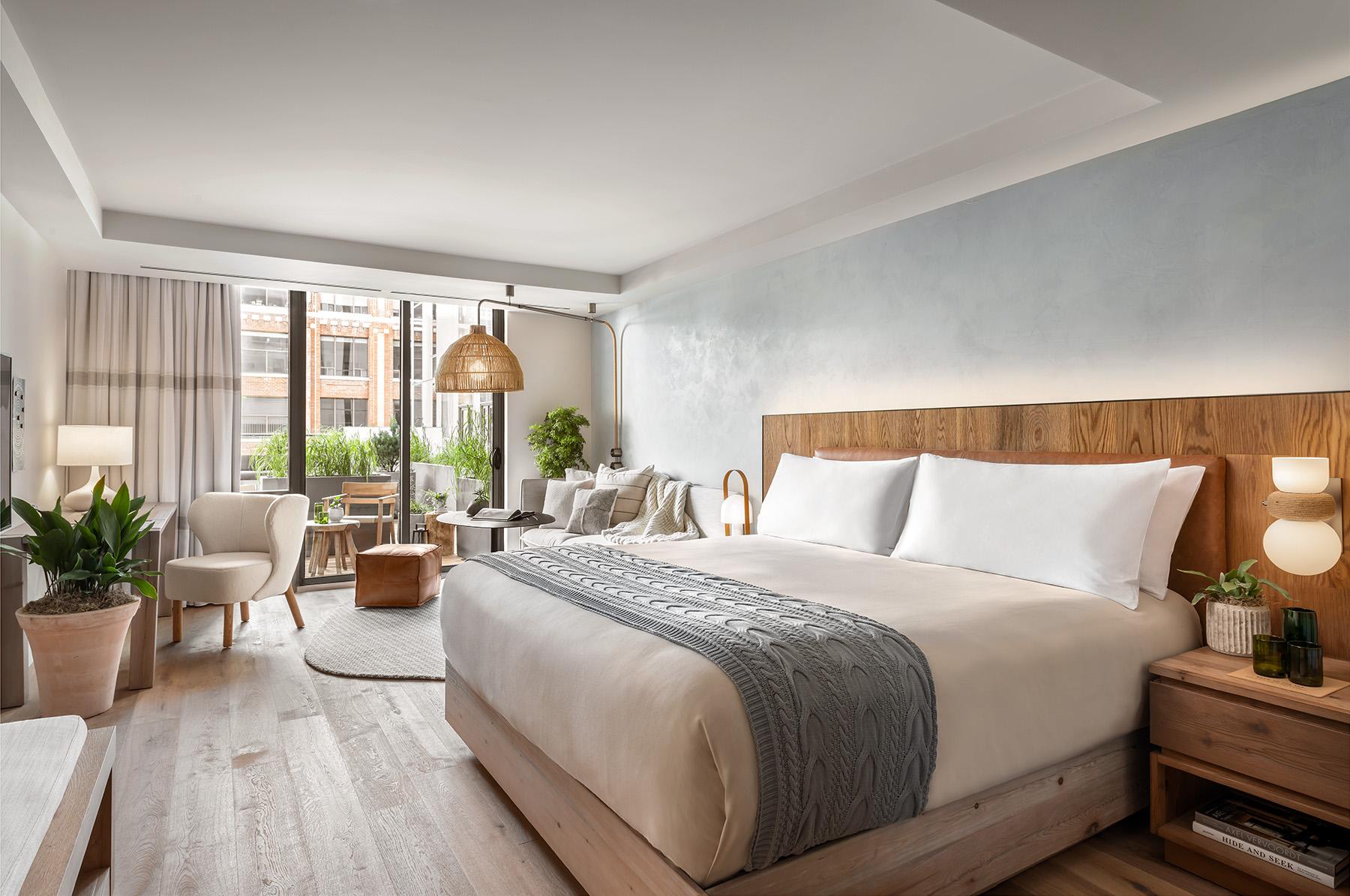 1 Hotel Toronto