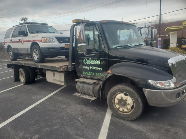 Images Colosse Towing & Recovery