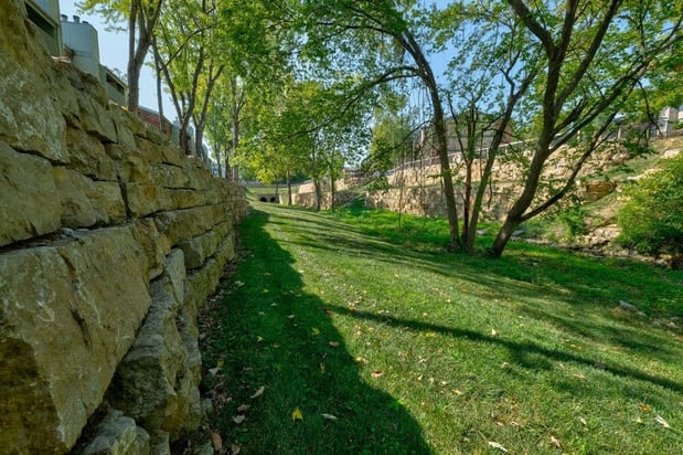 Images Canyon Creek Apartments & Townhomes