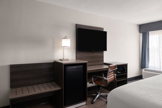 Images Garner Hotel Augusta West by IHG