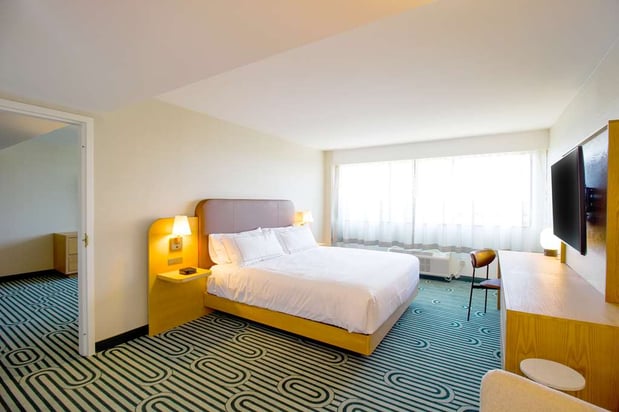 Images DoubleTree by Hilton Clarksville Riverview