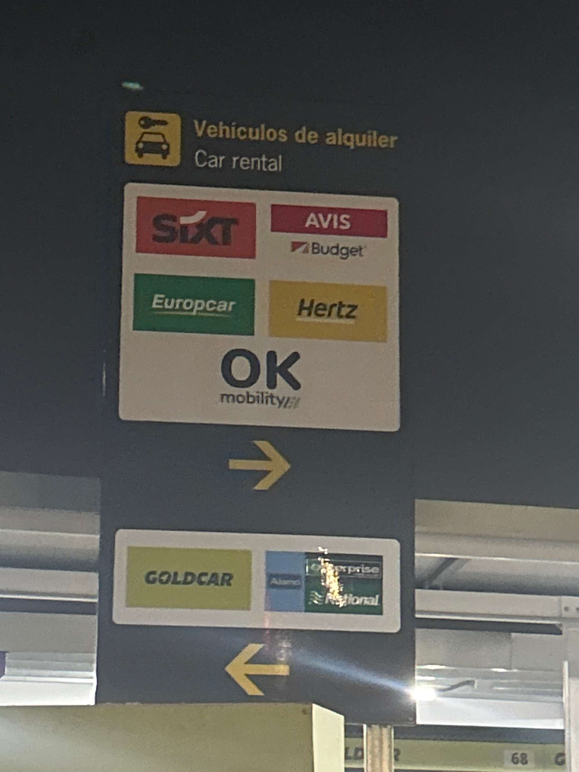 SIXT Alquiler de Coches - Madrid-Barajas - Aeropuerto Adolfo Su&aacute;rez - T 1 (MAD) 14