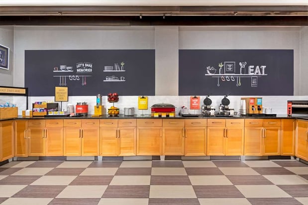 Images Hampton Inn & Suites Stamford